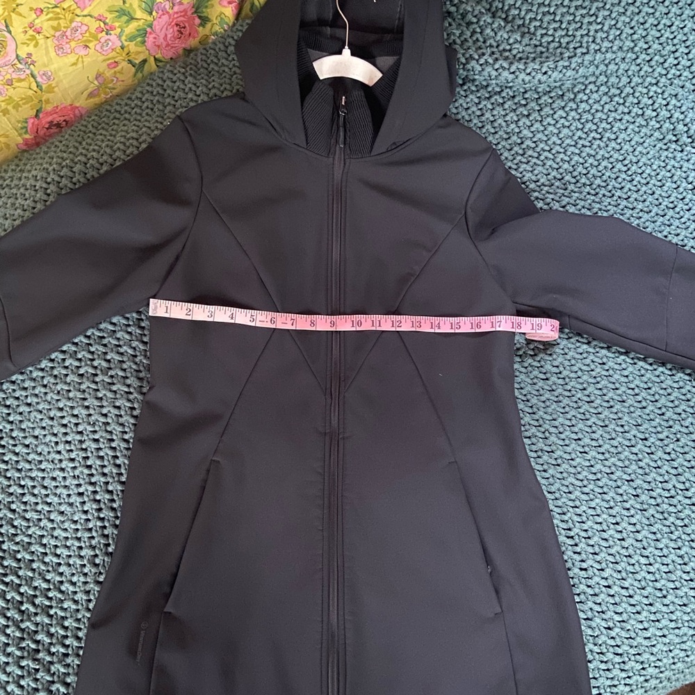 Champion VentureDry Waterproof Warm Lined Medium Women's Black Hooded Jacket - Picture 6 of 13
